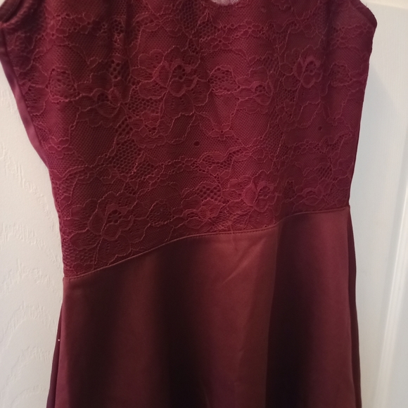 H&M Dress - Picture 2 of 4